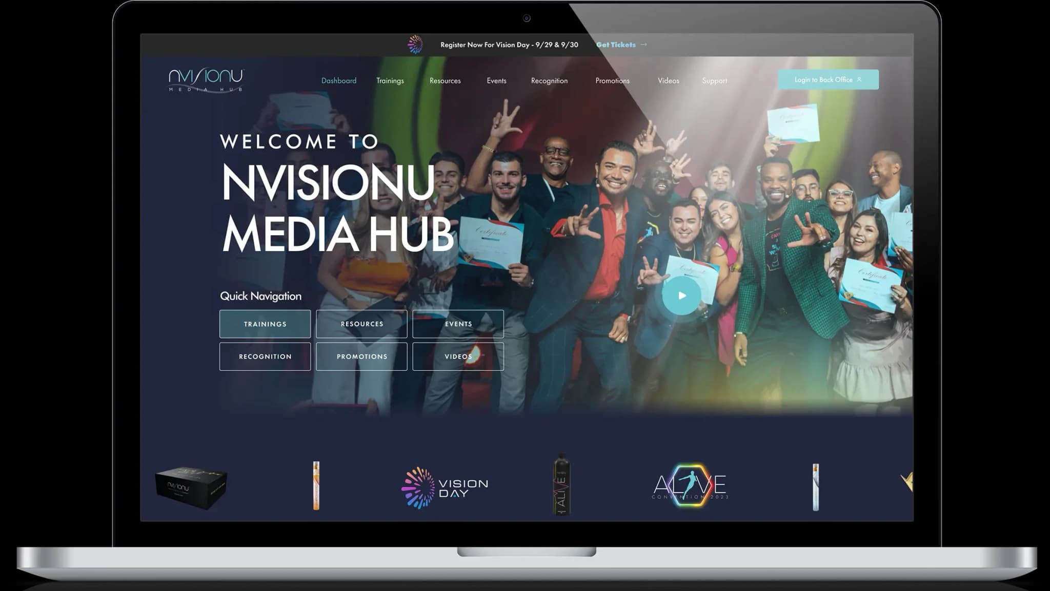 Website laptop mockup